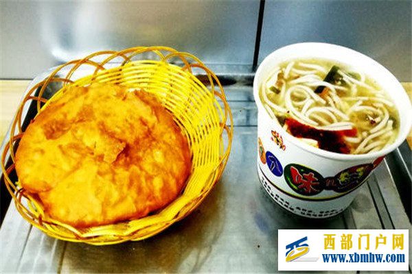 包头小吃一条街特色美食攻略分享,到包头一定要吃9...(图1) 包头小吃一条街特色美食攻略分享,到包头一定要吃9...(图1)